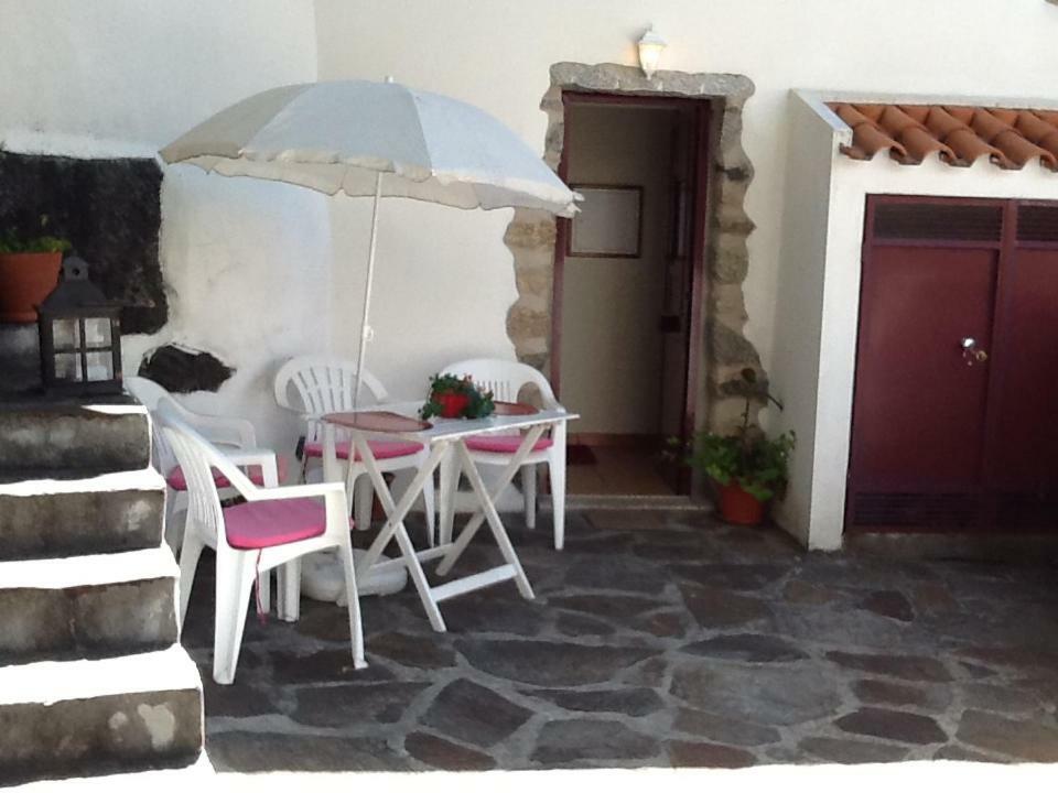 Casinha A Beira Ribeirio Villa มันเตย์กัส ภายนอก รูปภาพ